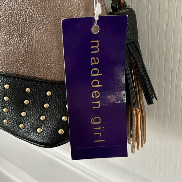 🎉2x HP🎊🆕 NWT Madden Girl Crossbody - Picture 4 of 9